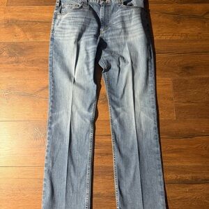 Carhartt Straight Leg Jeans – Light Wash Denim